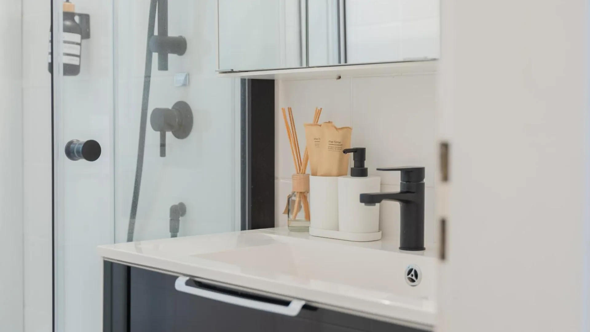 Modernes Apartment 4 Personen Zentral 56Qm Wlan Gehobene Ausstattung Hannover