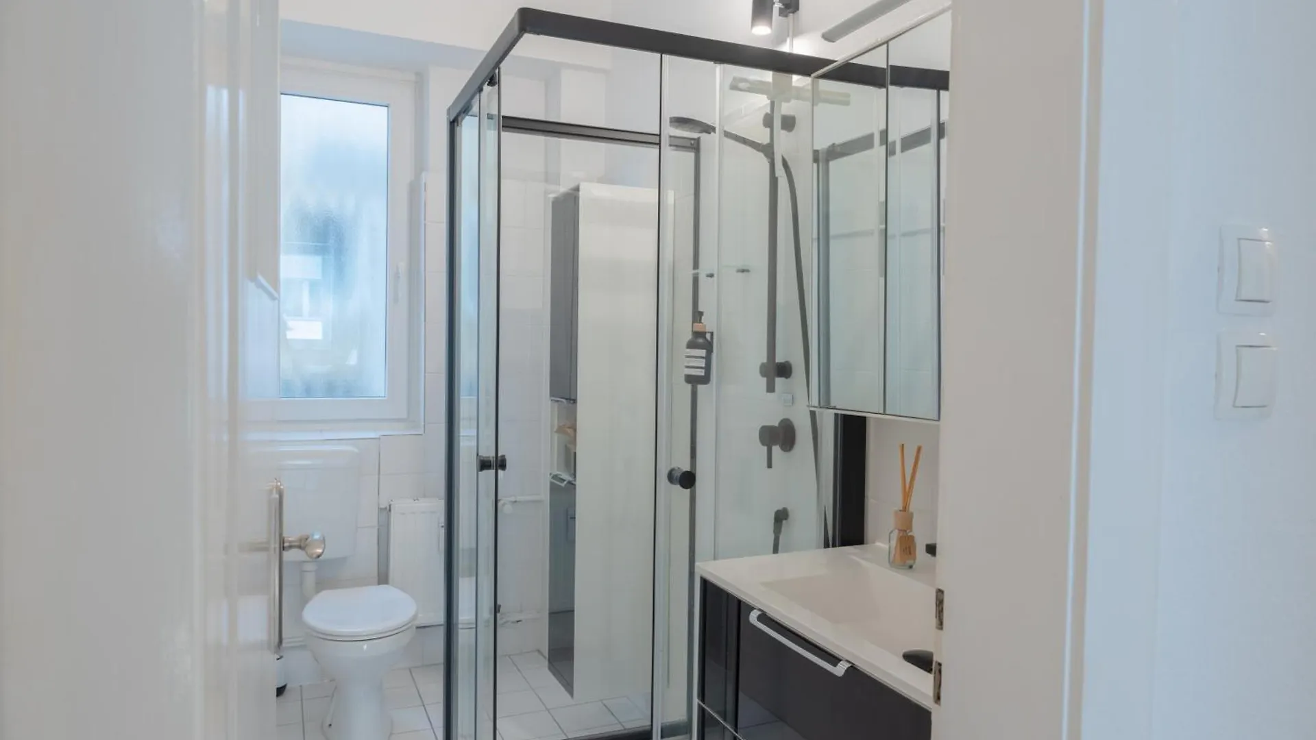 Modernes Apartment 4 Personen Zentral 56Qm Wlan Gehobene Ausstattung Hannover